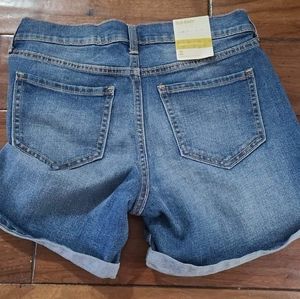Size 2 Old Navy Jean shorts